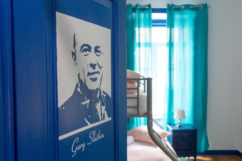 Help Yourself Hostels Parede - Oda