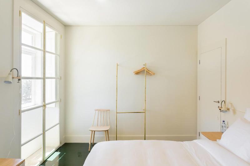 Duas Portas Townhouse - Oda