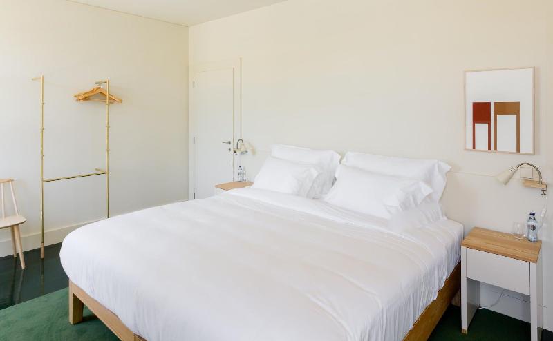 Duas Portas Townhouse - Oda