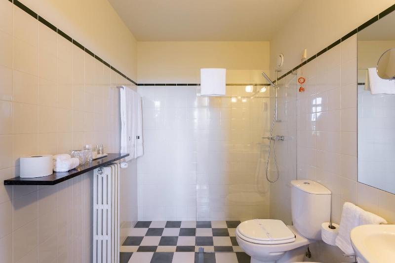 Duas Portas Townhouse - Oda