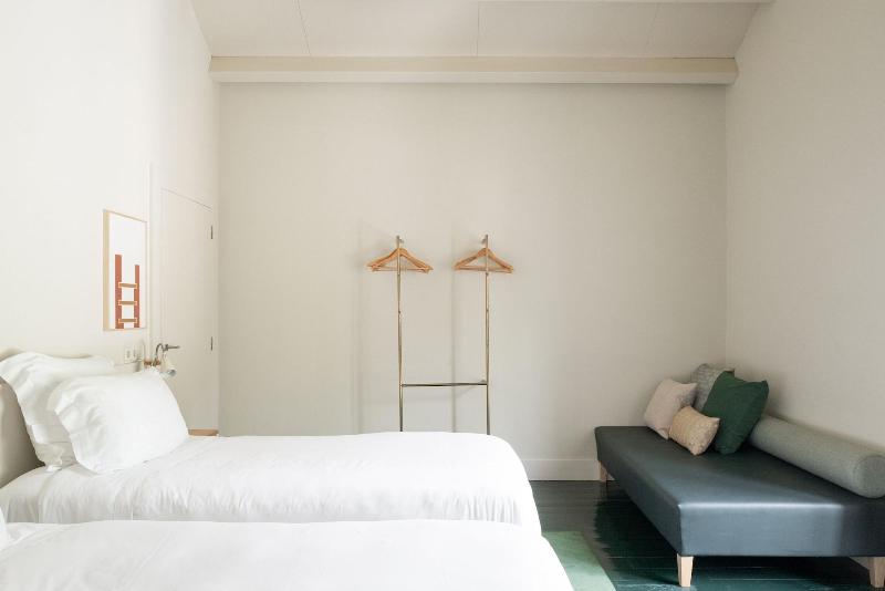 Duas Portas Townhouse - Oda