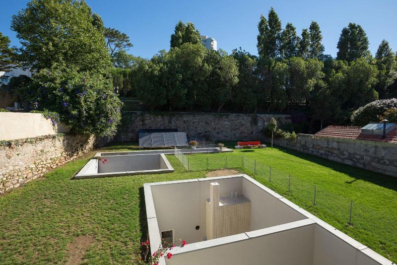 Duas Portas Townhouse - Oda