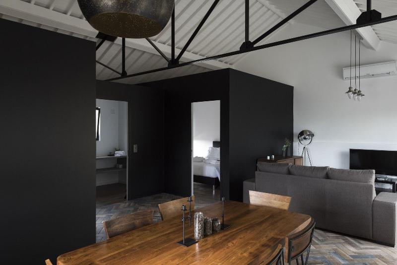 Volcanic Charming House - Oda