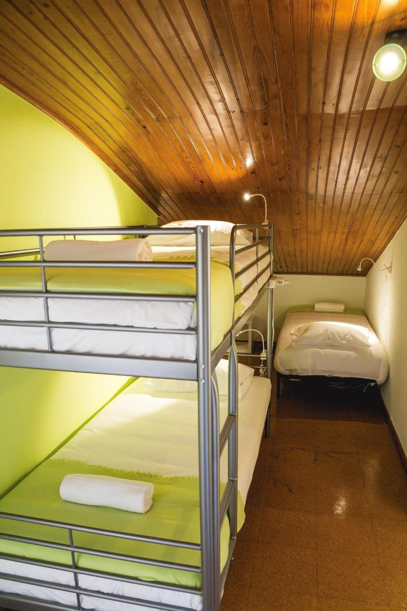 Help Yourself Hostels Carcavelos Coast - Oda