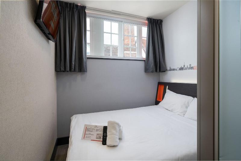 easyHotel Ipswich - Oda