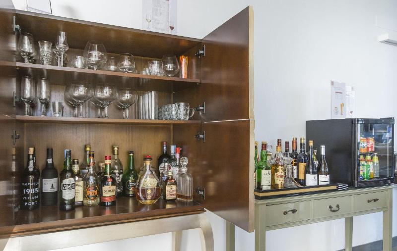 Cascais Casa Laranja Guesthouse - Bar