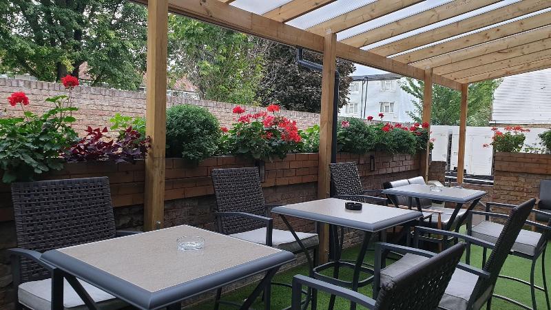 London City Airport Hotel - Teras