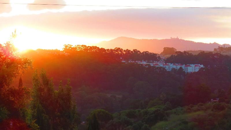 HILLTOP OASIS - Lisbon Lux Oeiras Resorts - Oda