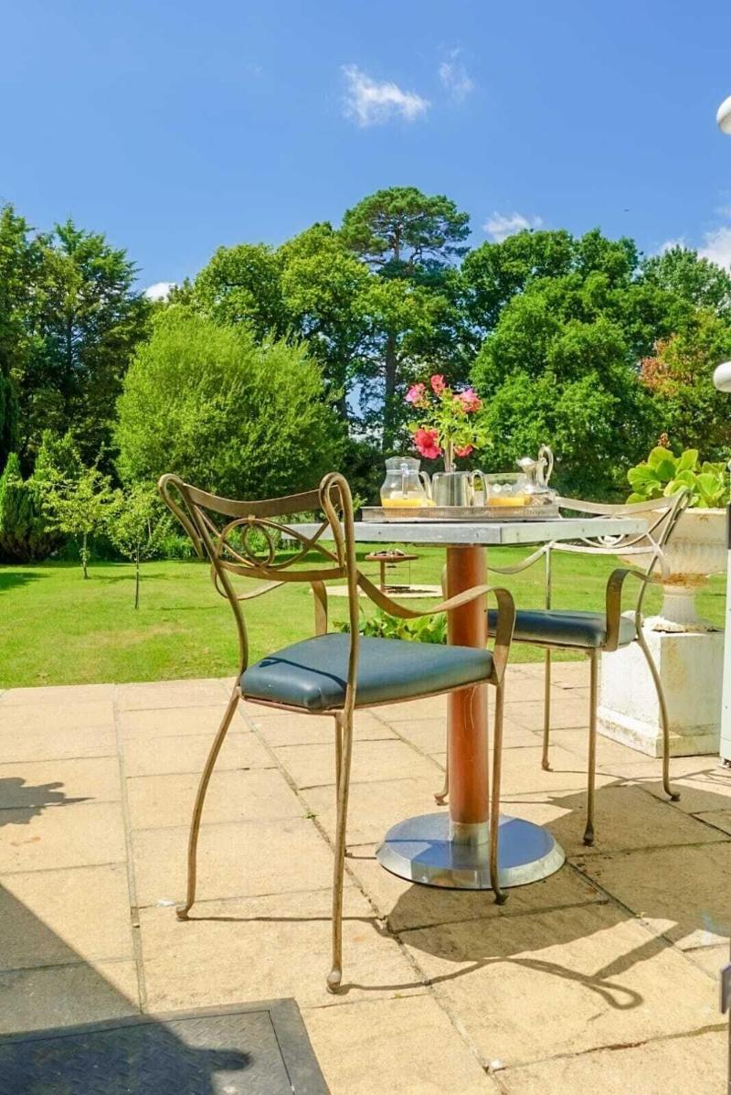 Cedar House Boutique B&B - Teras