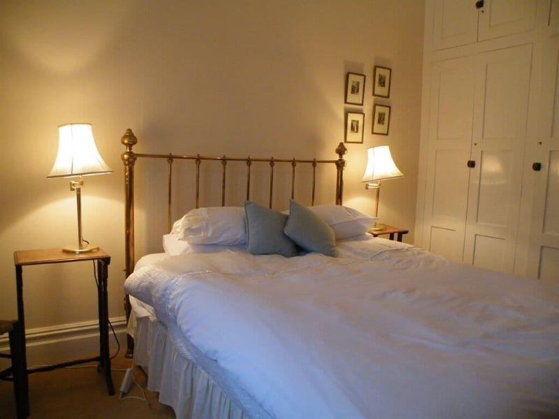 Broadlands Gate - Oda