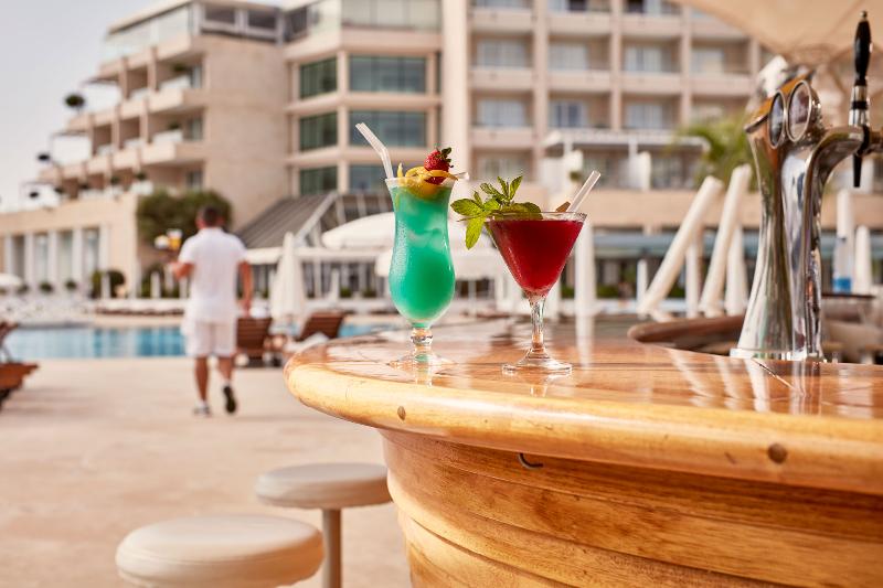 Grecian Park - Bar