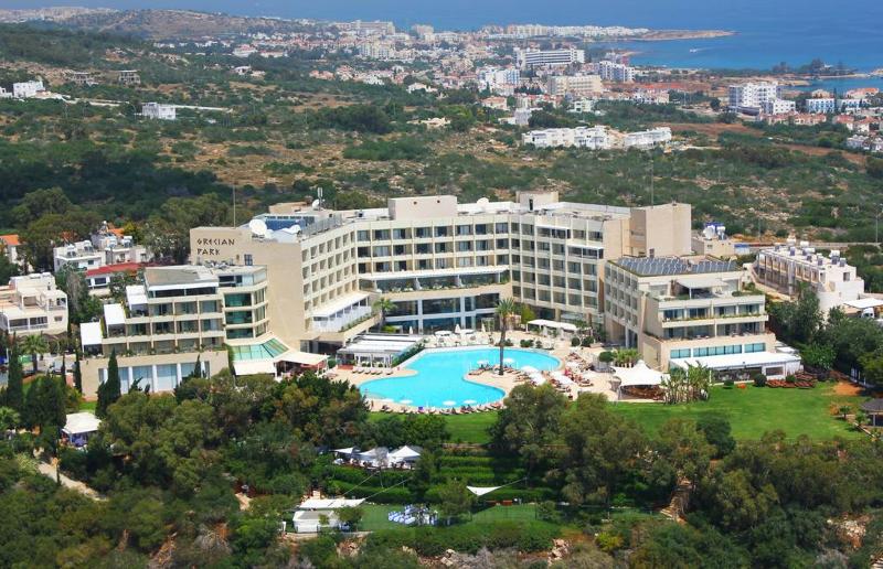 Grecian Park - Genel