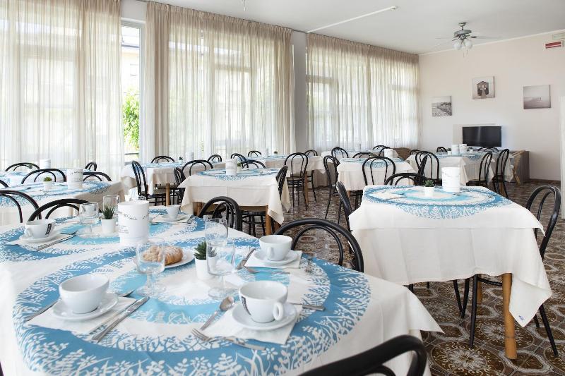 Hotel Mara - Havuz