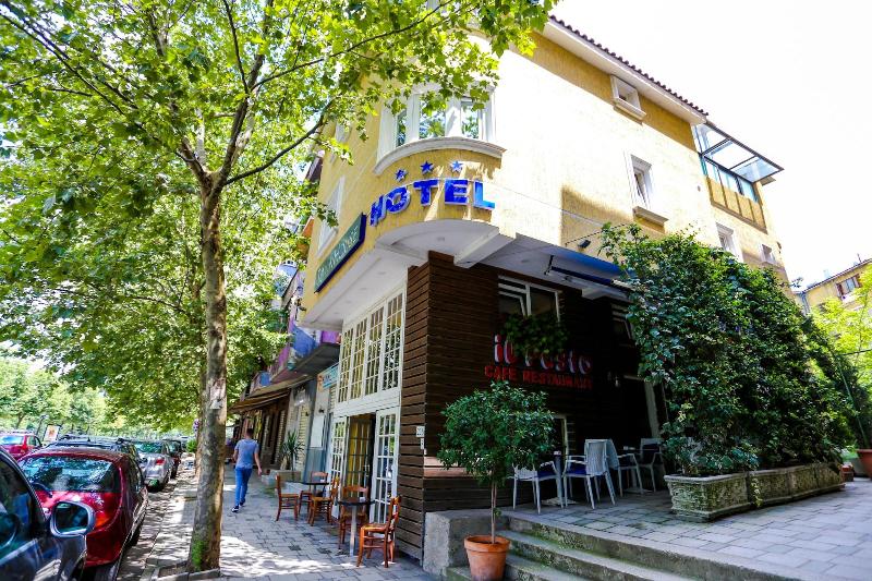 Hotel Town House - Genel