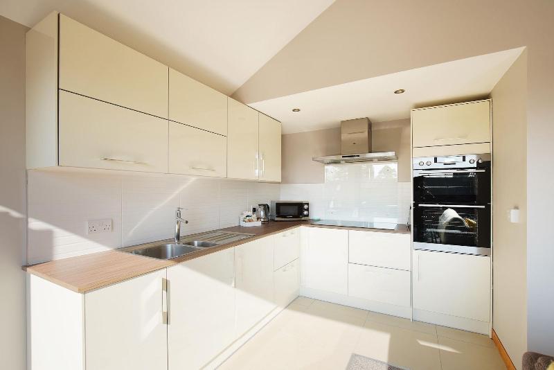 Hamble Retreat House And Luxury Studios - Oda