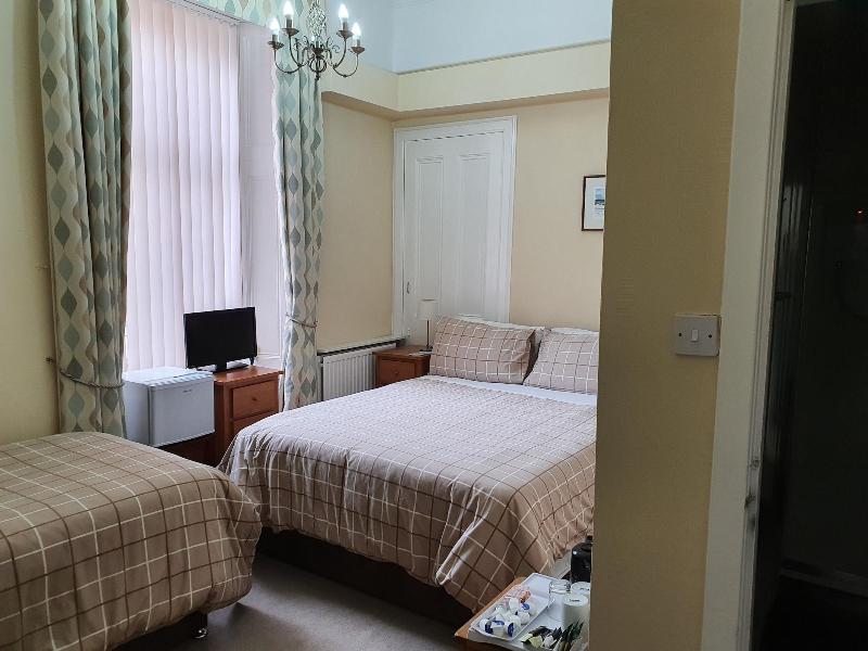 Dean Park Guest House - Oda