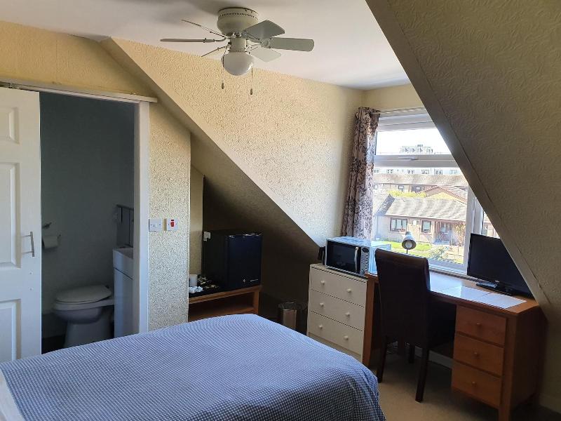 Dean Park Guest House - Oda