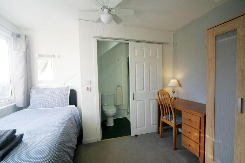 Dean Park Guest House - Oda