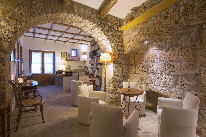 Castello Di Proceno Albergo Diffuso - Lobi