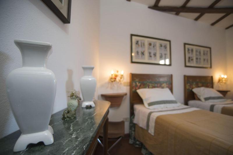 Castello Di Proceno Albergo Diffuso - Oda
