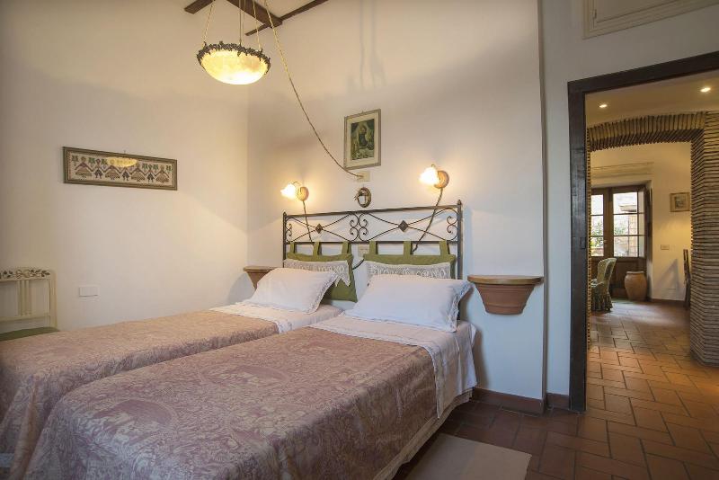 Castello Di Proceno Albergo Diffuso - Oda