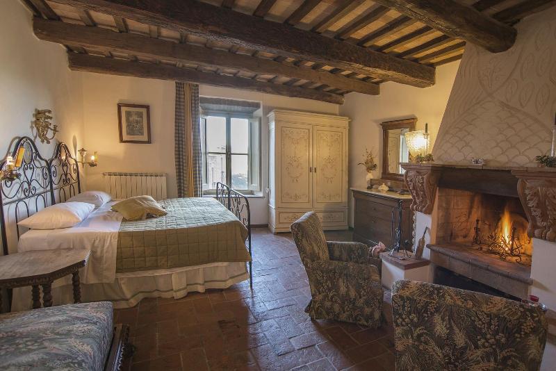 Castello Di Proceno Albergo Diffuso - Oda