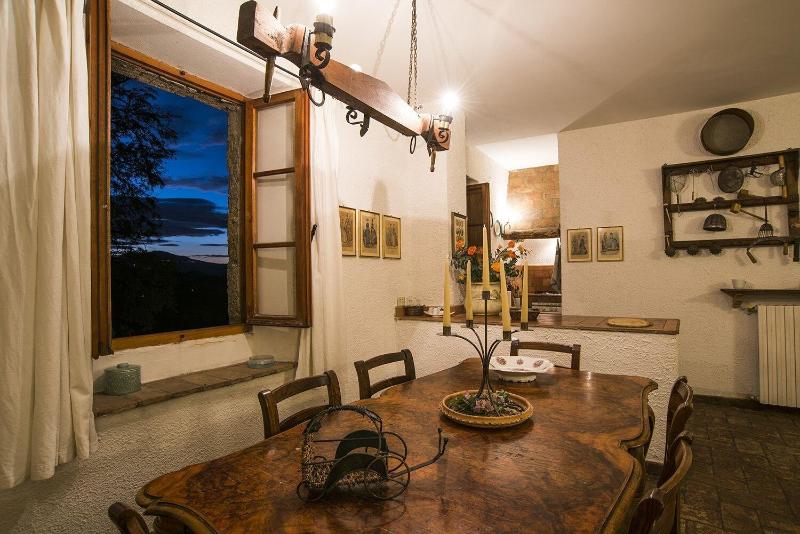 Castello Di Proceno Albergo Diffuso - Oda