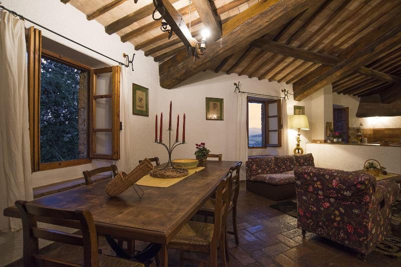 Castello Di Proceno Albergo Diffuso - Oda