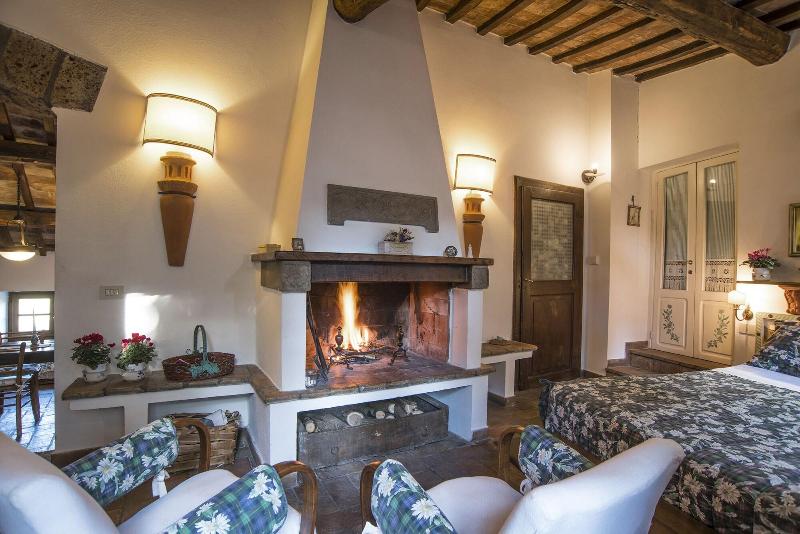Castello Di Proceno Albergo Diffuso - Oda