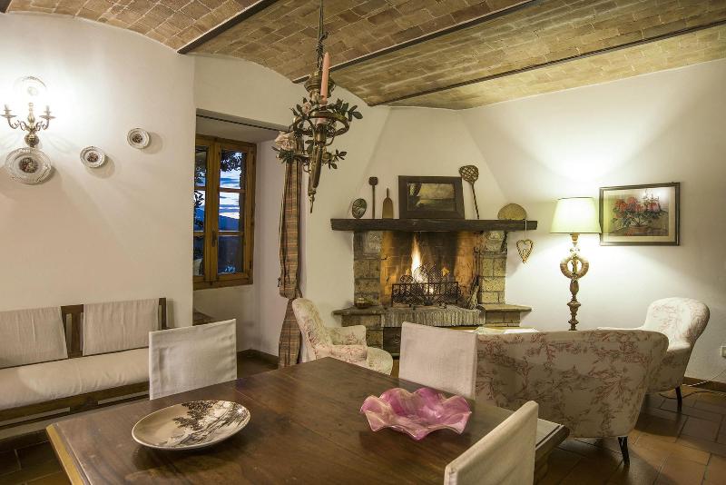 Castello Di Proceno Albergo Diffuso - Oda