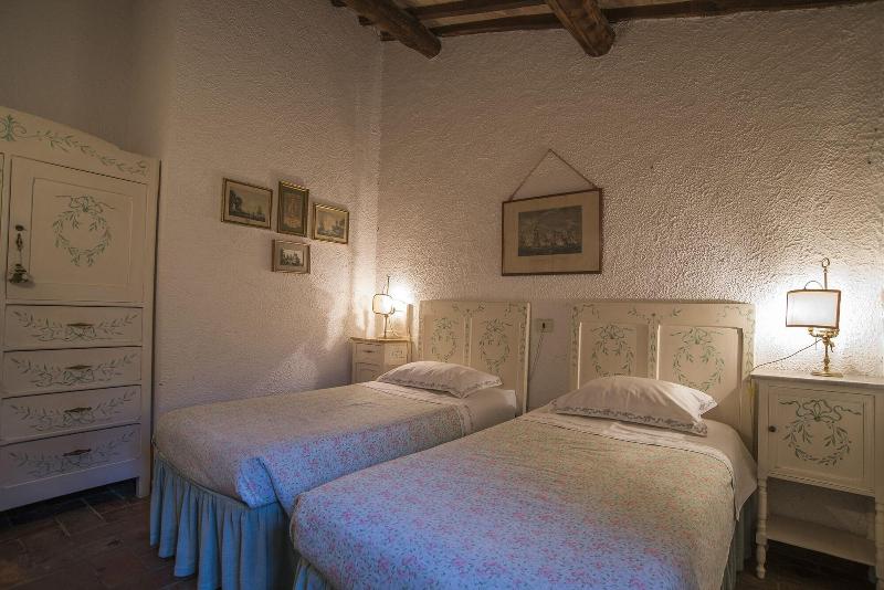 Castello Di Proceno Albergo Diffuso - Oda