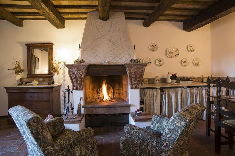 Castello Di Proceno Albergo Diffuso - Oda