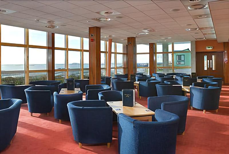 The Bay Hotel - Lobi