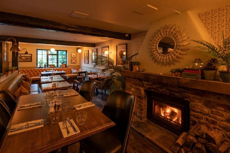 Ring O Bells - Restoran