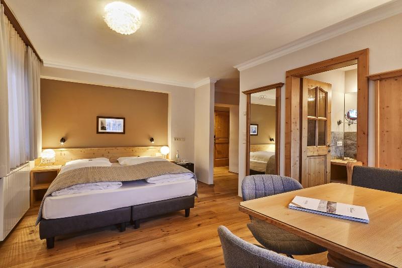 Hotel Marmolada - Oda