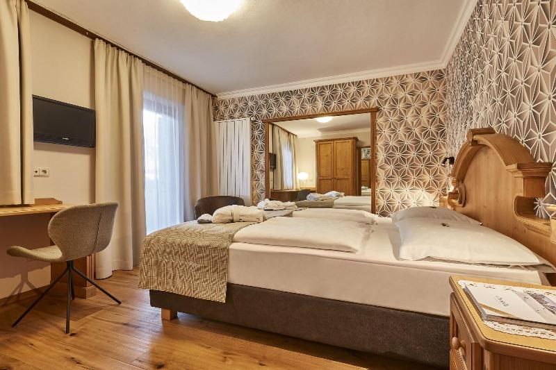 Hotel Marmolada - Oda