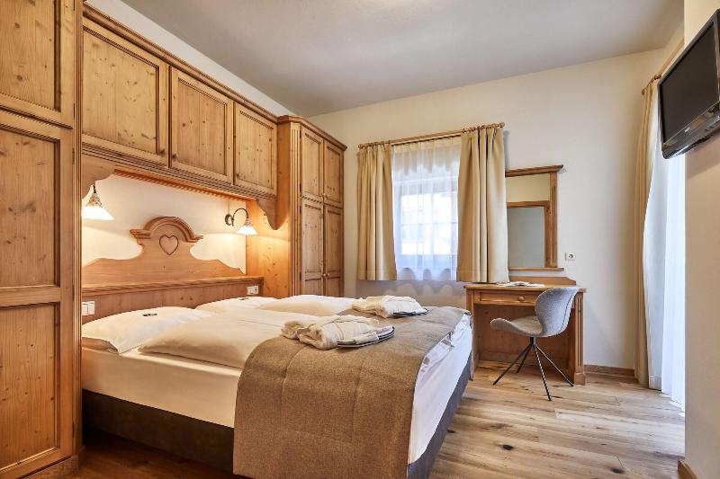 Hotel Marmolada - Oda