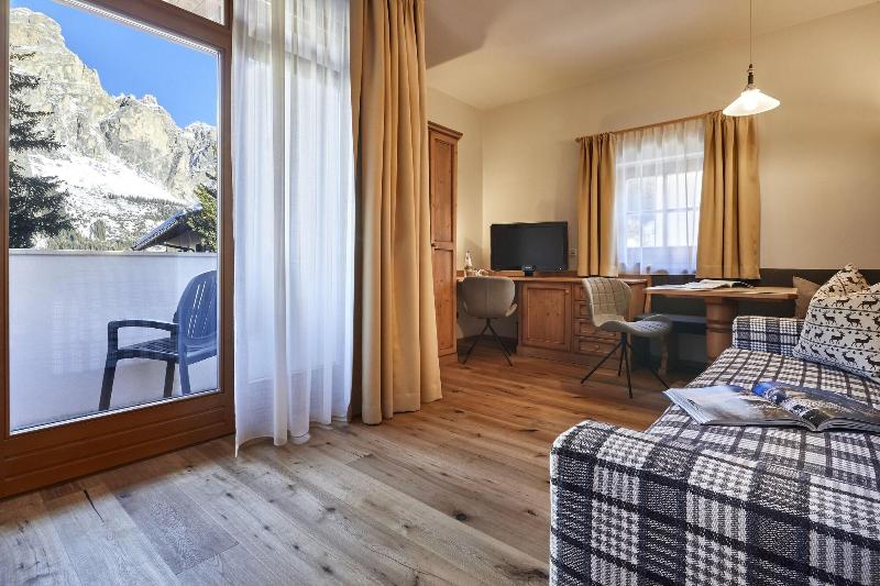 Hotel Marmolada - Oda