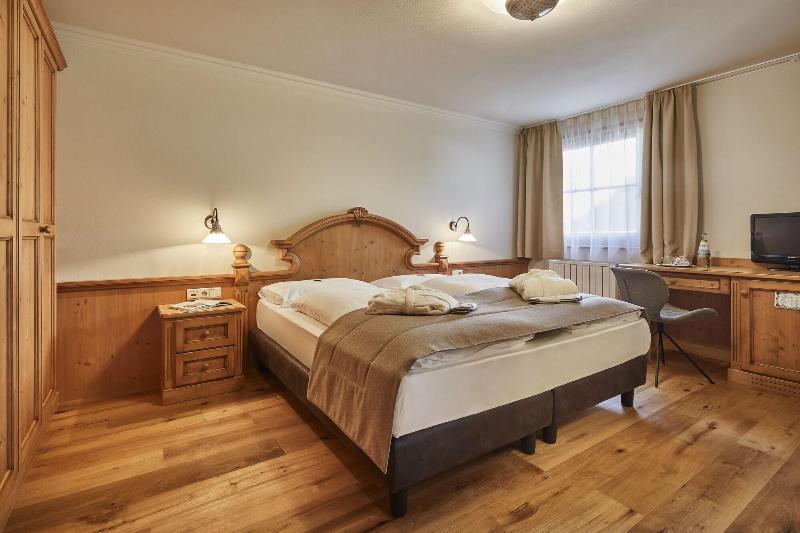 Hotel Marmolada - Oda