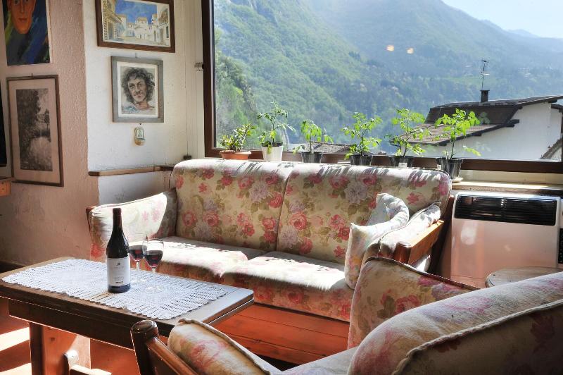 B&B Rocca di Baiedo - Lobi