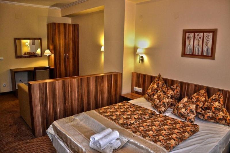 Balaton Colors Beach Hotel - Oda