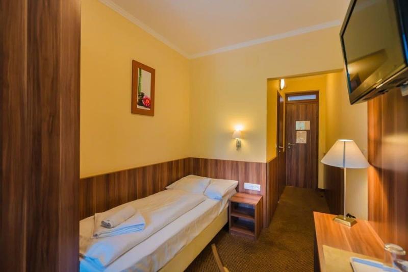 Balaton Colors Beach Hotel - Oda