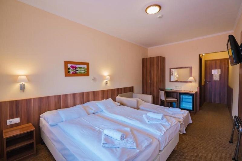 Balaton Colors Beach Hotel - Oda