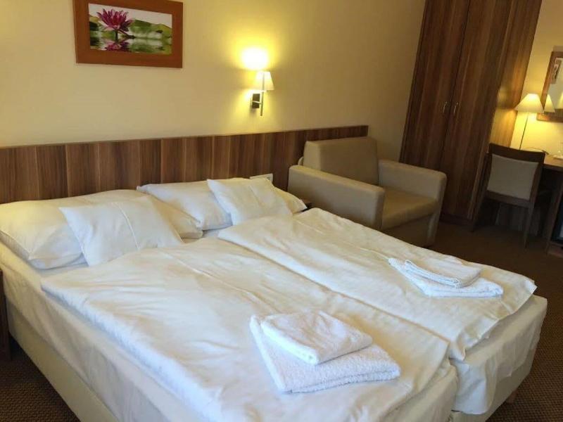 Balaton Colors Beach Hotel - Oda