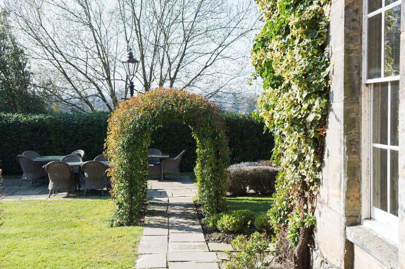 Hotel du Vin & Bistro Tunbridge Wells - Teras