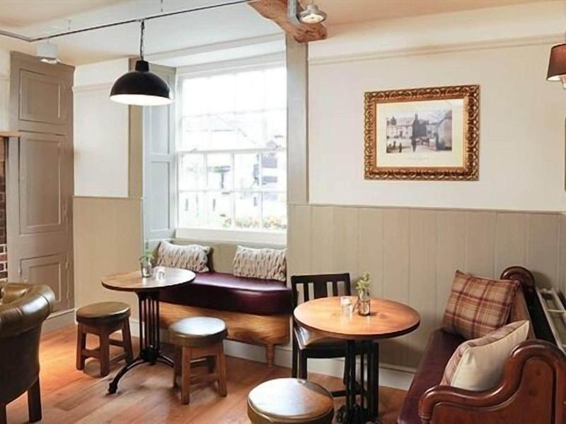 The Lamb At Angmering - Bar