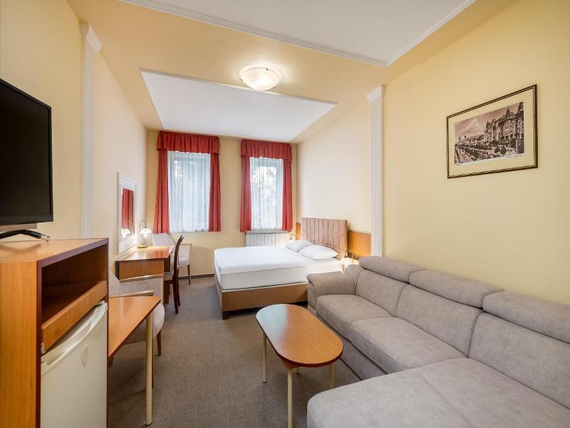 Platan Hotel - Oda