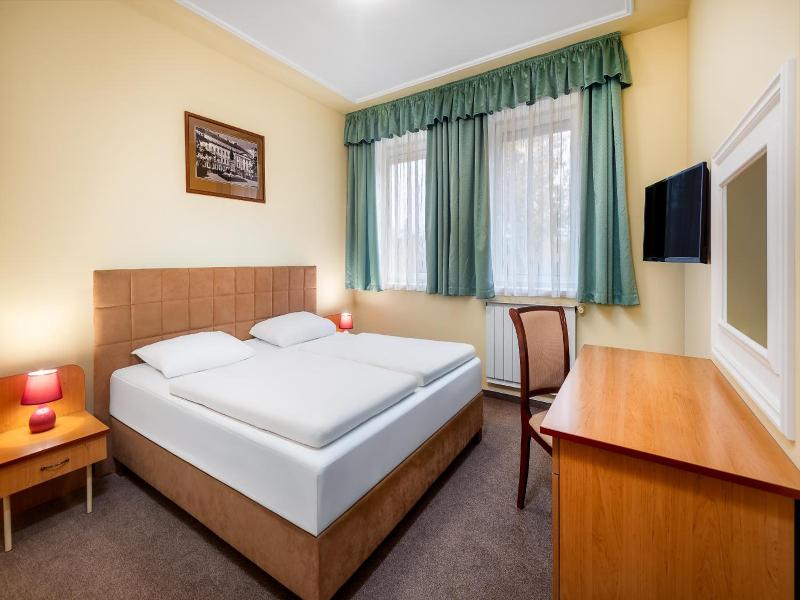 Platan Hotel - Oda