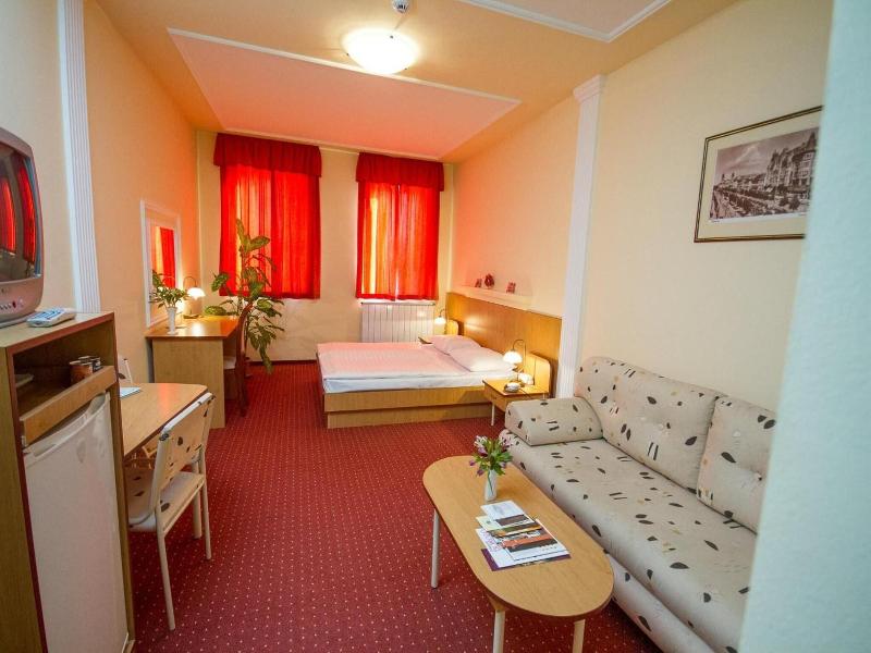 Platan Hotel - Oda