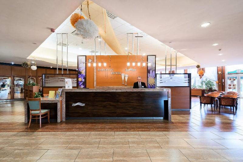 Hotel Barátság Hajdúszoboszló Superior - Lobi